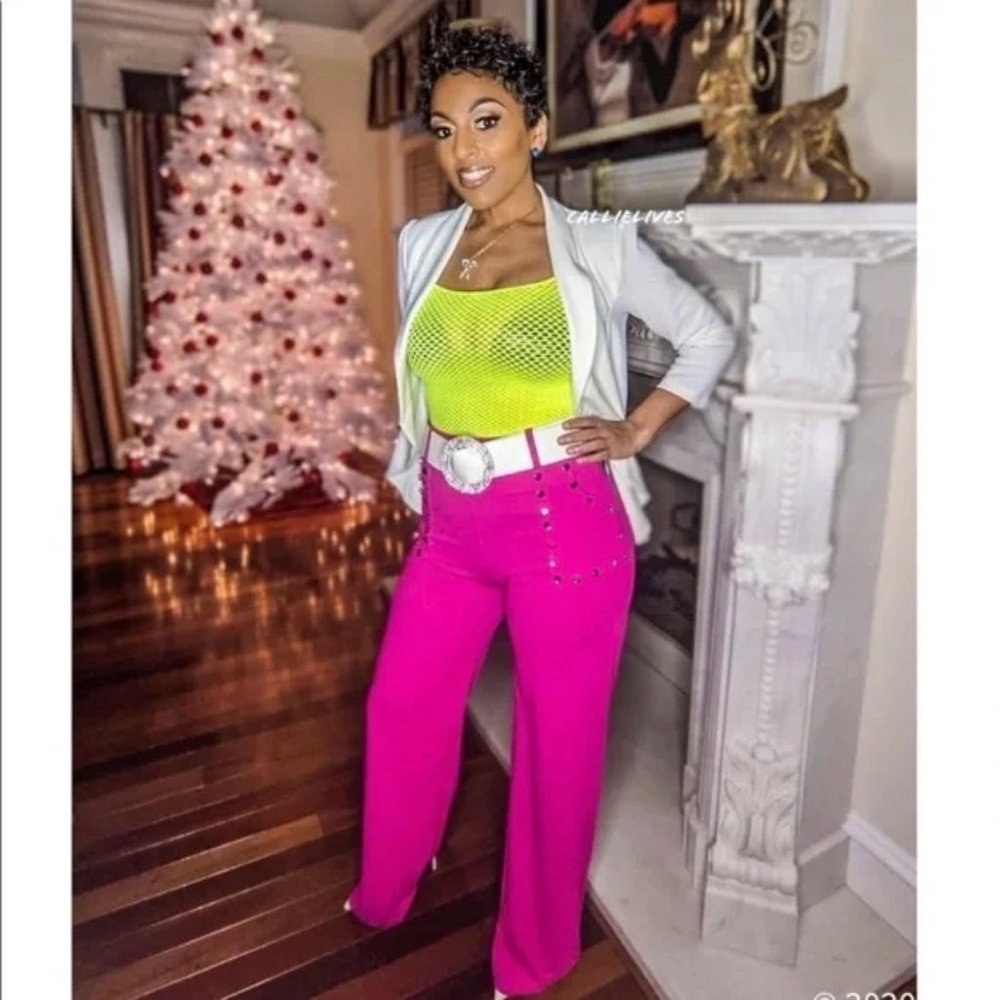 Elaine Coming in Hot: Pink High Waist Slacks w/ Nail Studs on Pockets M - Picture 6 of 10